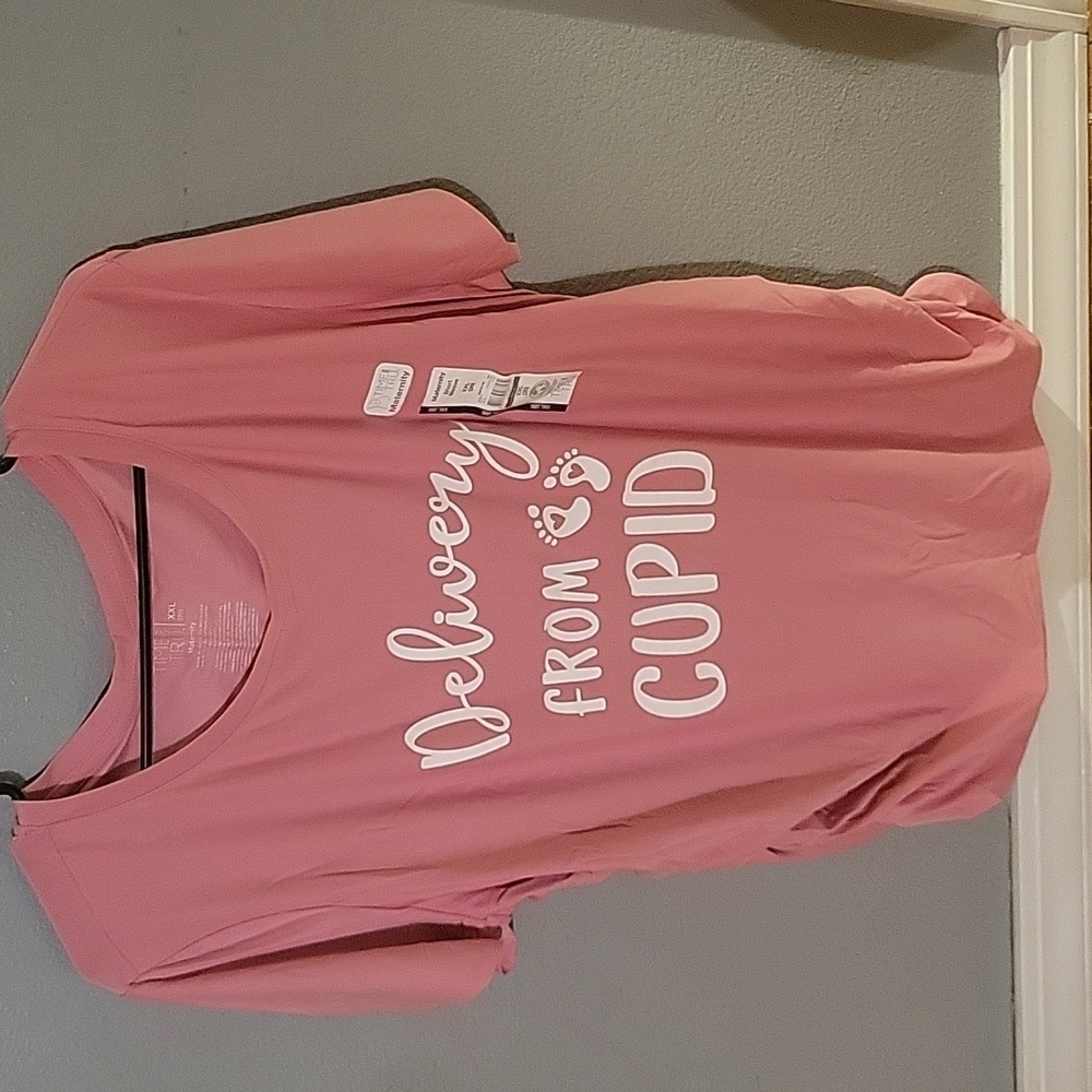 5/$10 Maternity top NWT Delivery from cupid